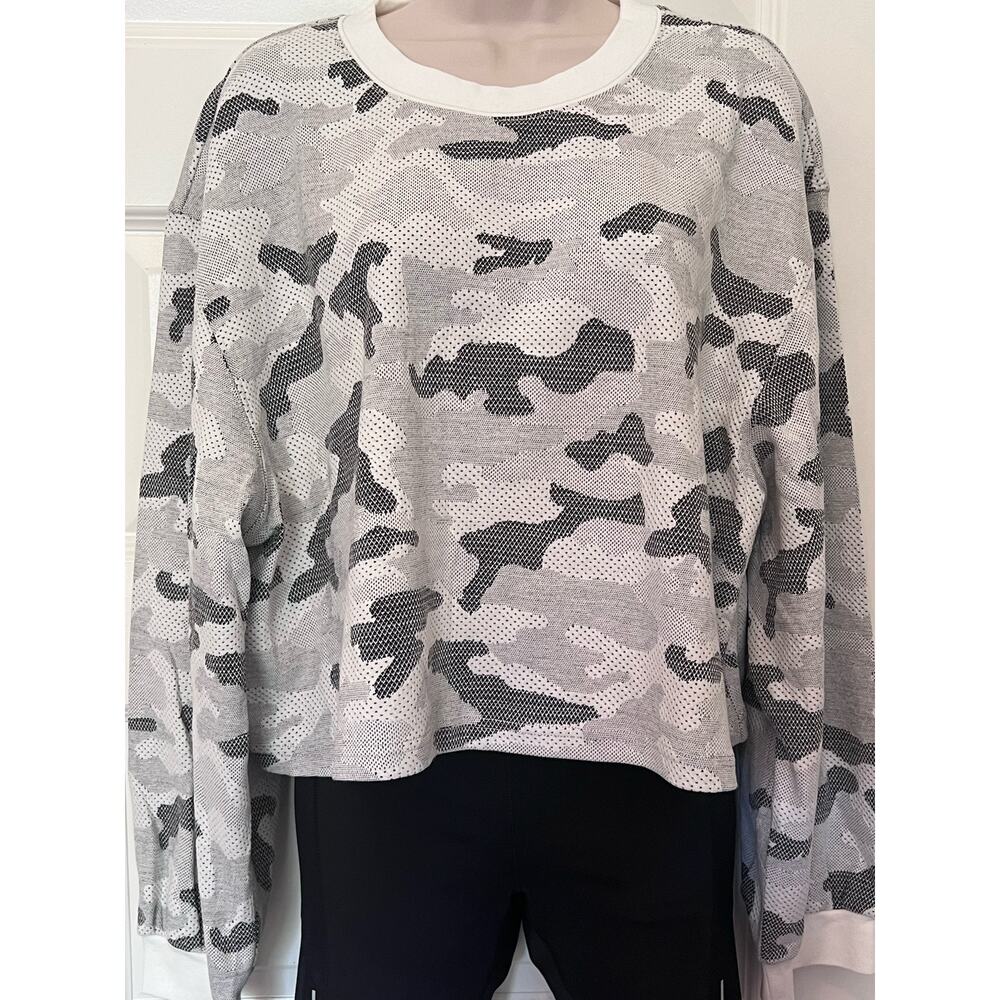 Oat New York Cropped Sweatshirt, Size XL, NWT